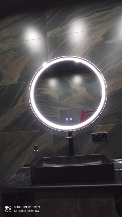 Зеркало с освещением