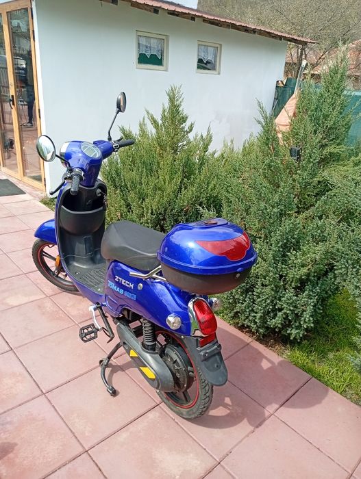 Vând scuter electric Ztech
