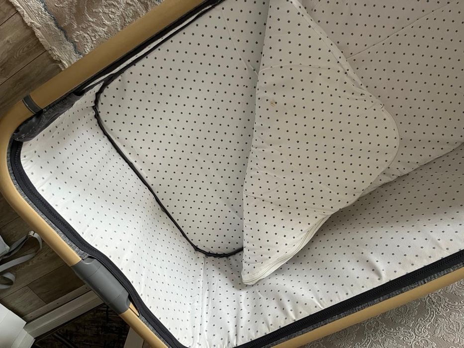 Продам кровать для новорожденных