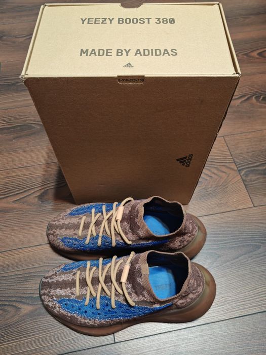 yeezy boost 380 azure