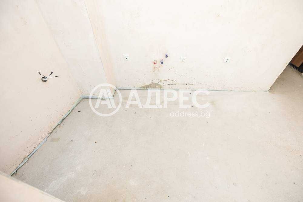 Продава се Двустаен апартамент в Варна, Център - 63 кв.м за 1424 €/кв.м - Снимка #3