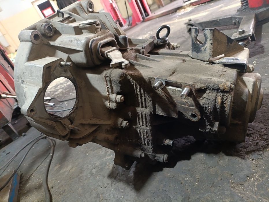 Продам КПП 2114 нет второй скорости