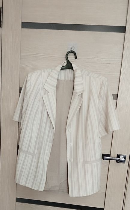 Вещи в отличном состоянии 2500