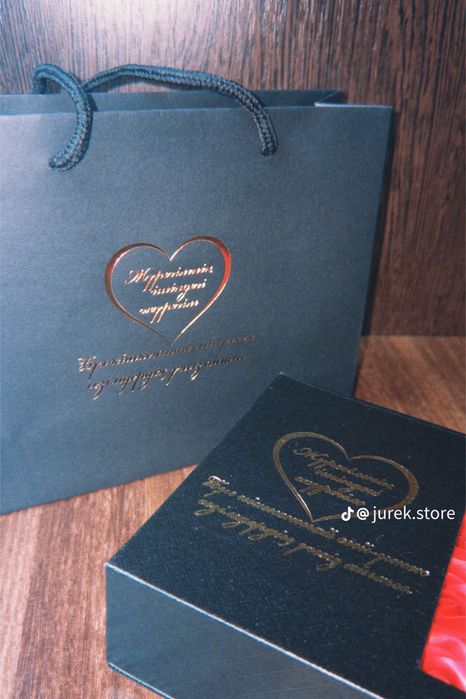 Кулон с жемчугом в ракушке