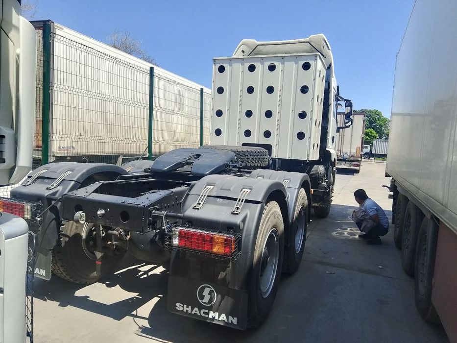 Шакман тягач янги 0 прабег 6×4 газлик тайёр сотувда мавжуд