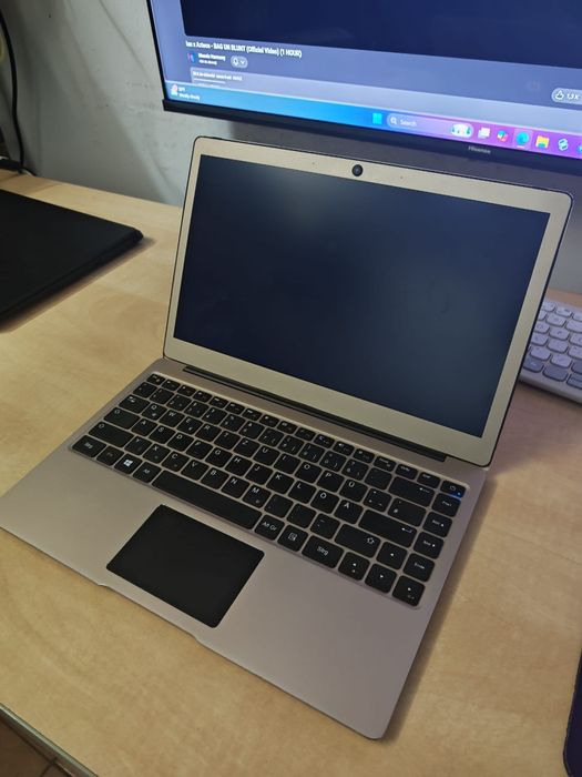 Laptop ODYS  stare buna