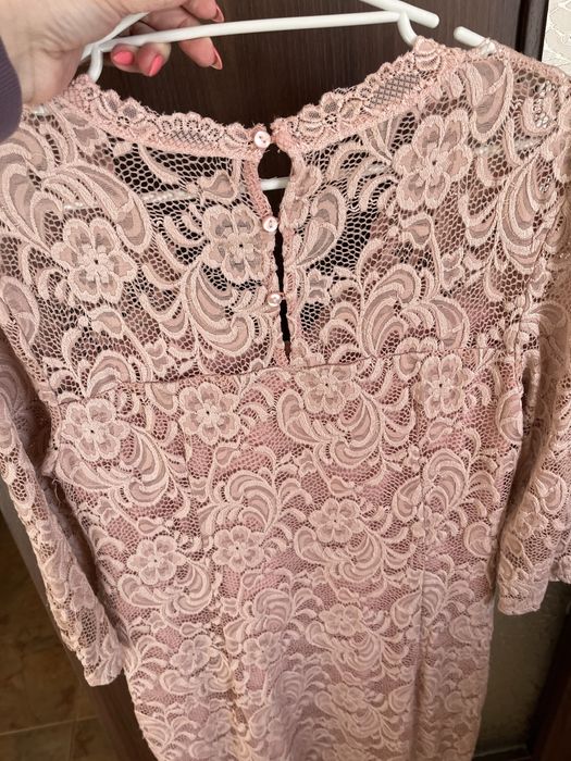 Рокля мека нежна дантела Л размер