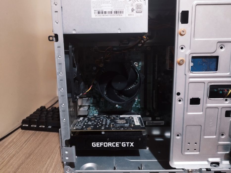 компьютер Асер в хорошем состоянии