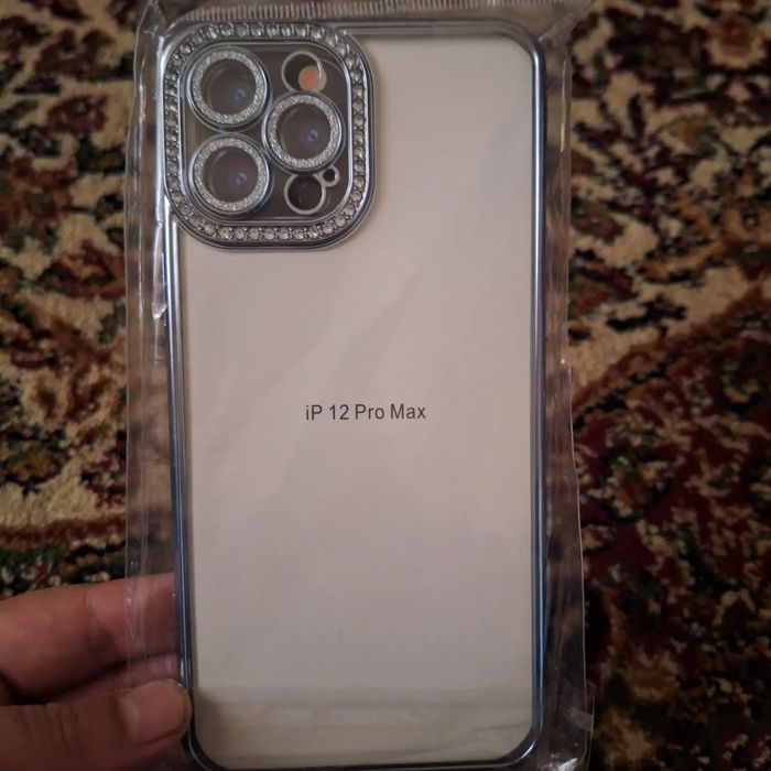 Apple 12pro max chihol sotiladi yengi