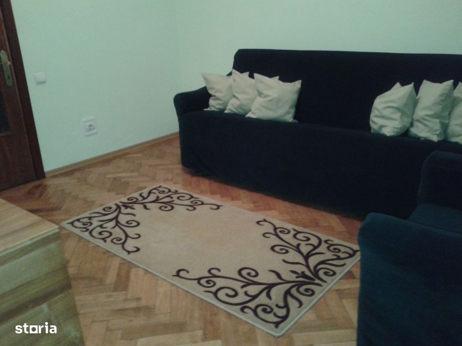 Apartament 5 camere Piata Mare