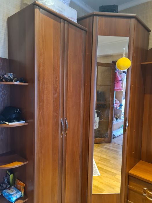 Прихожая угловая