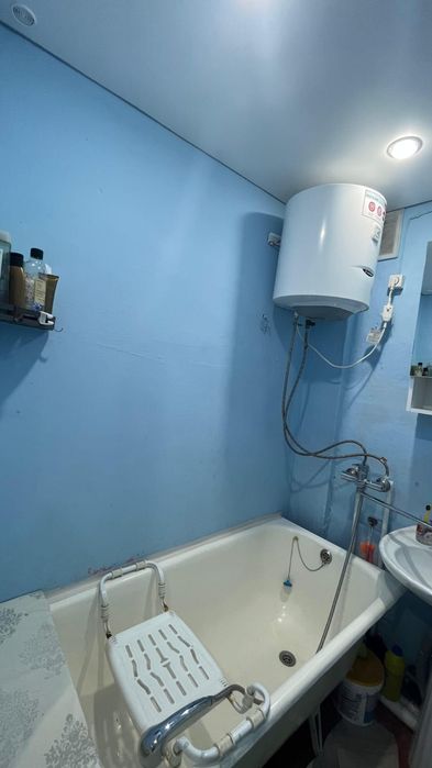 Продаю 1 - комнатную квартиру