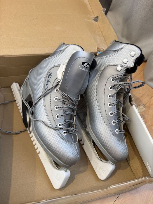 Коньки botas 39 размер