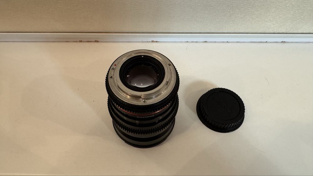Samyang 24mm f1.5 EF mount