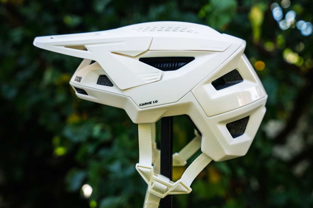 Вело Каска IXS Carve 1.0 Mips