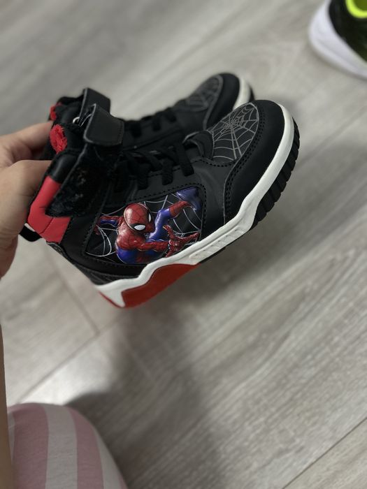 Puma, asics, маратонки