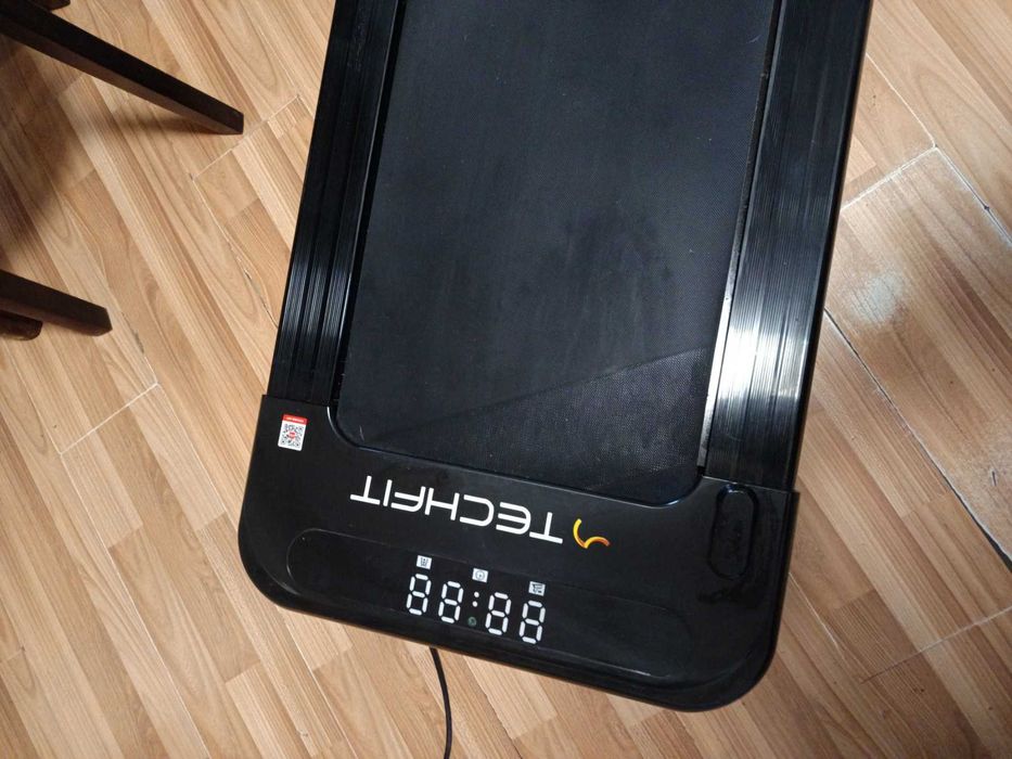 Бягаща пътека Techfit