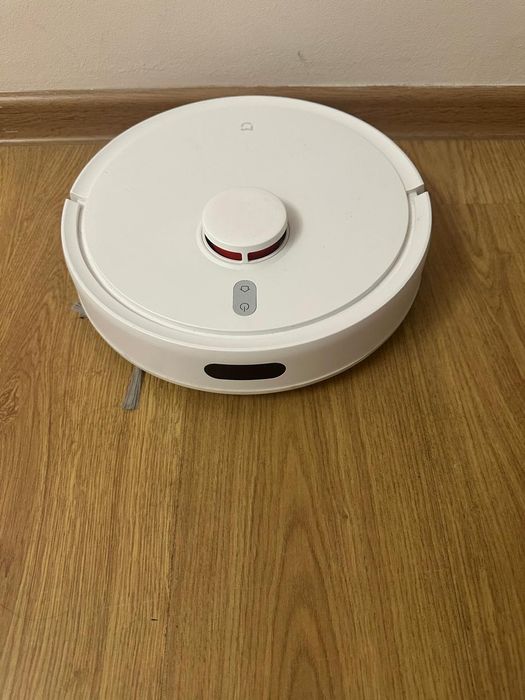 Робот- пылесос Xiaomi Robot Vacuum s20
