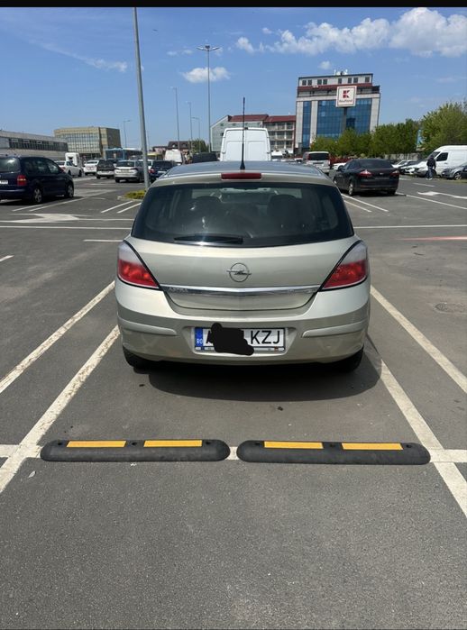 Vand opel astra h 2006 1.6 benzina