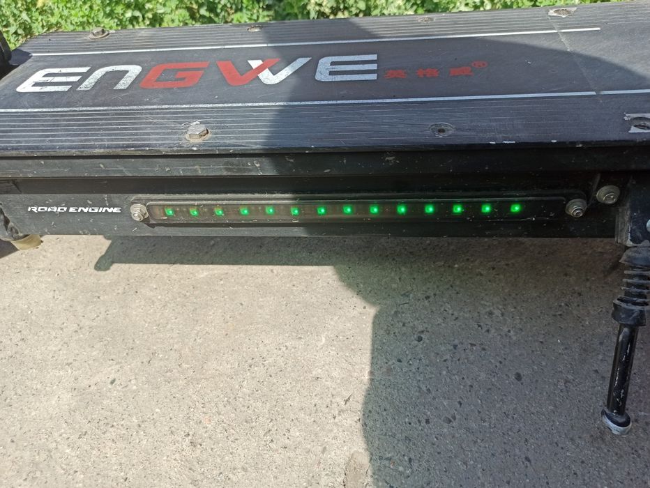 Продам электросамокат.Есик