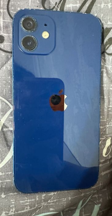 iPhone 12 идеальное состояние