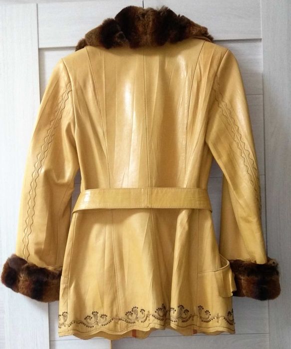 Куртка кожаная женская