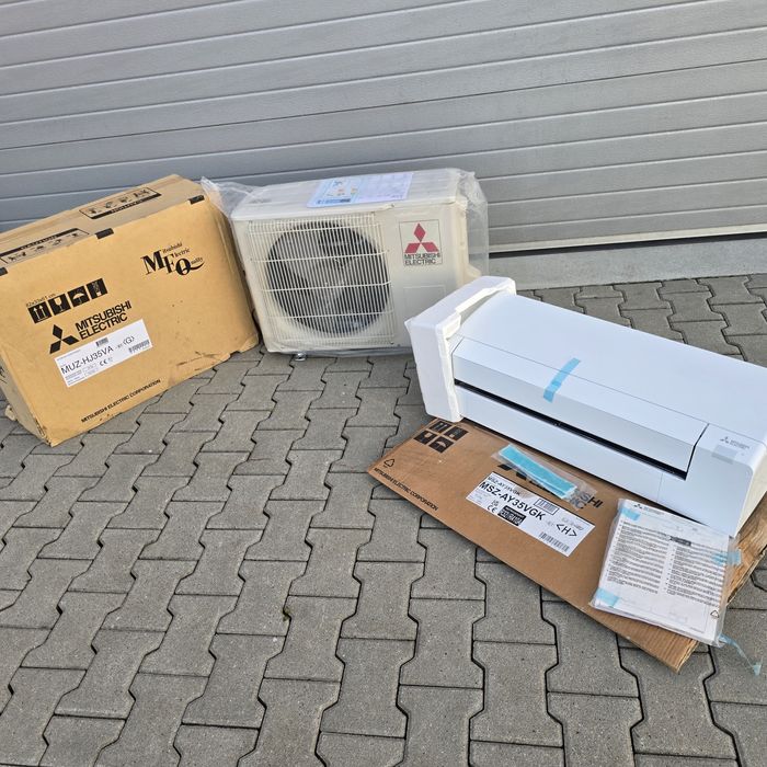 Aparat de aer conditionat inverter Mitsubishi Electric MSZ-AY35VGK + MUZ-AY35VG, 12000 BTU,