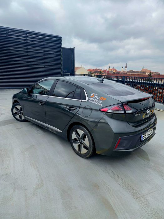 Inchiriez pentru Uber/Bolt Hyundai Ioniq 2022