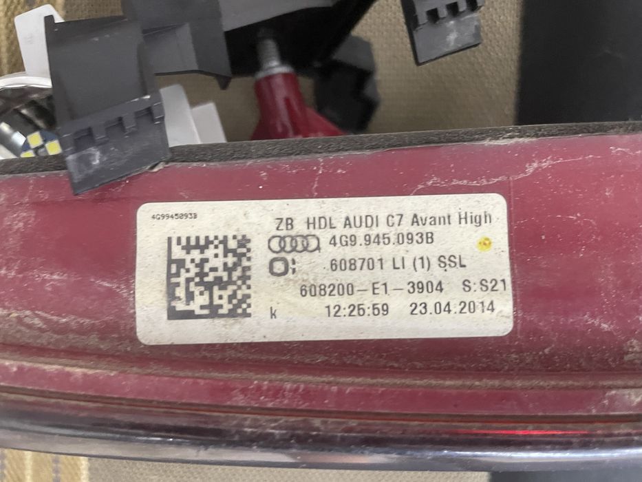 Audi a7 c7 задни стопове 200лв бройката