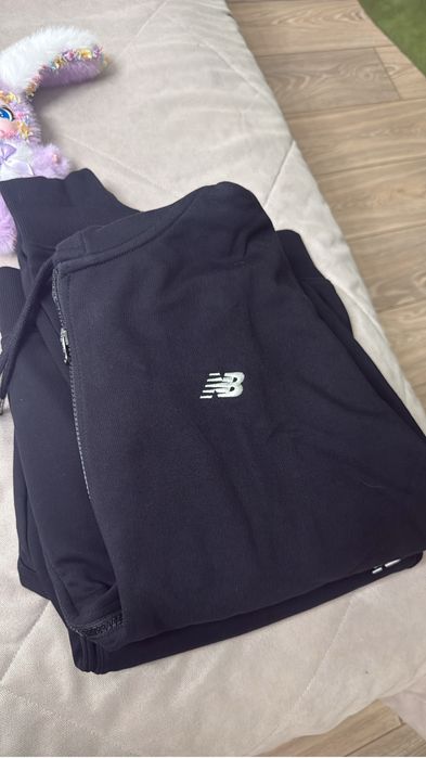 Продам спортивный костюм (оригинал)