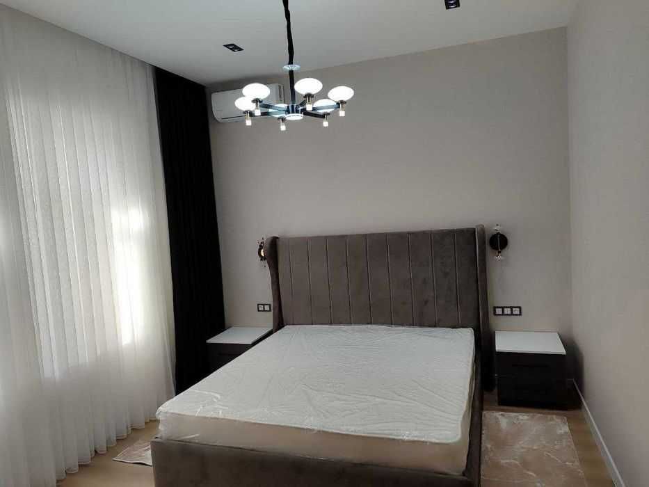 2-х комнатная на Новомосковской! Ориентир ЖК Голден Хаус