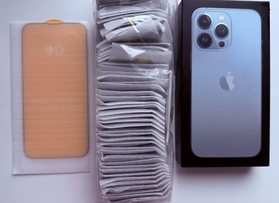 Продам айфон 13 pro на 128 гб