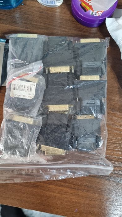 Переходники DVI TO HDMI новые в количестве