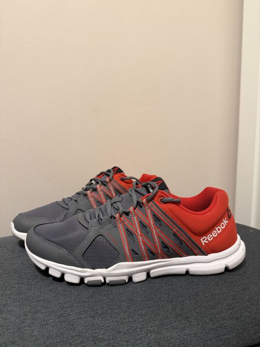 Adidasi REEBOK 44