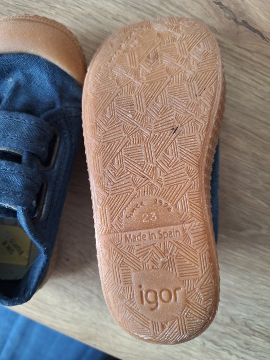 Испански детски маратонки,номер 23