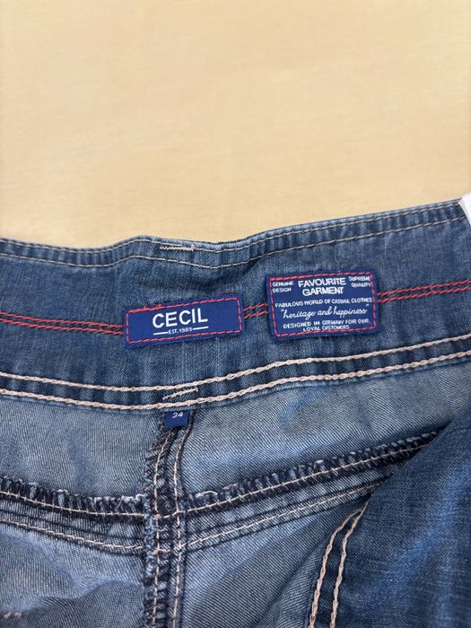 Рродавам дънки понталон