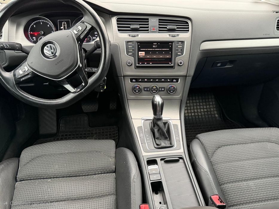 VW Golf 7 xenon automat 2015