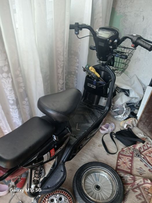 Продам скутер ск 8
