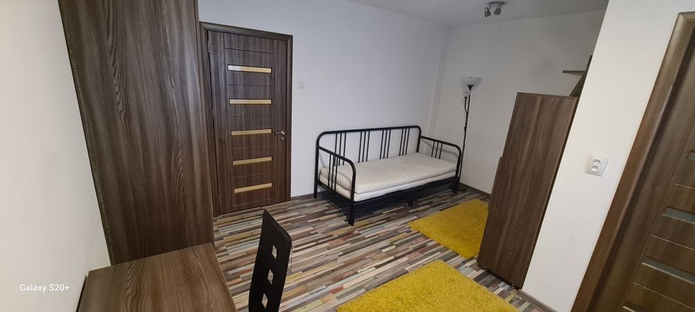 Închiriere garsoniera