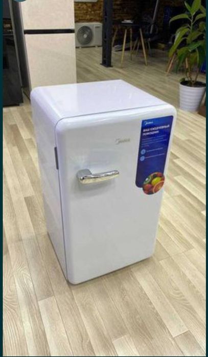 Холодильник Midea мини ретро