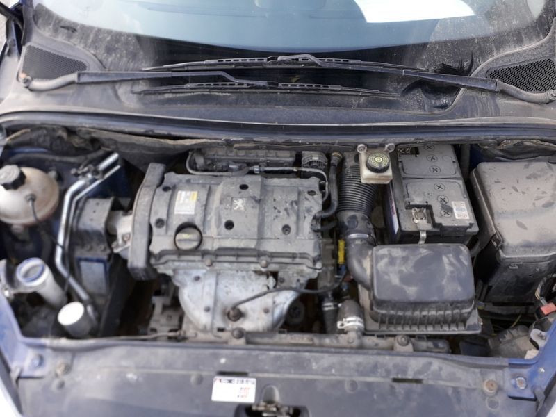 Dezmembram Peugeot 307