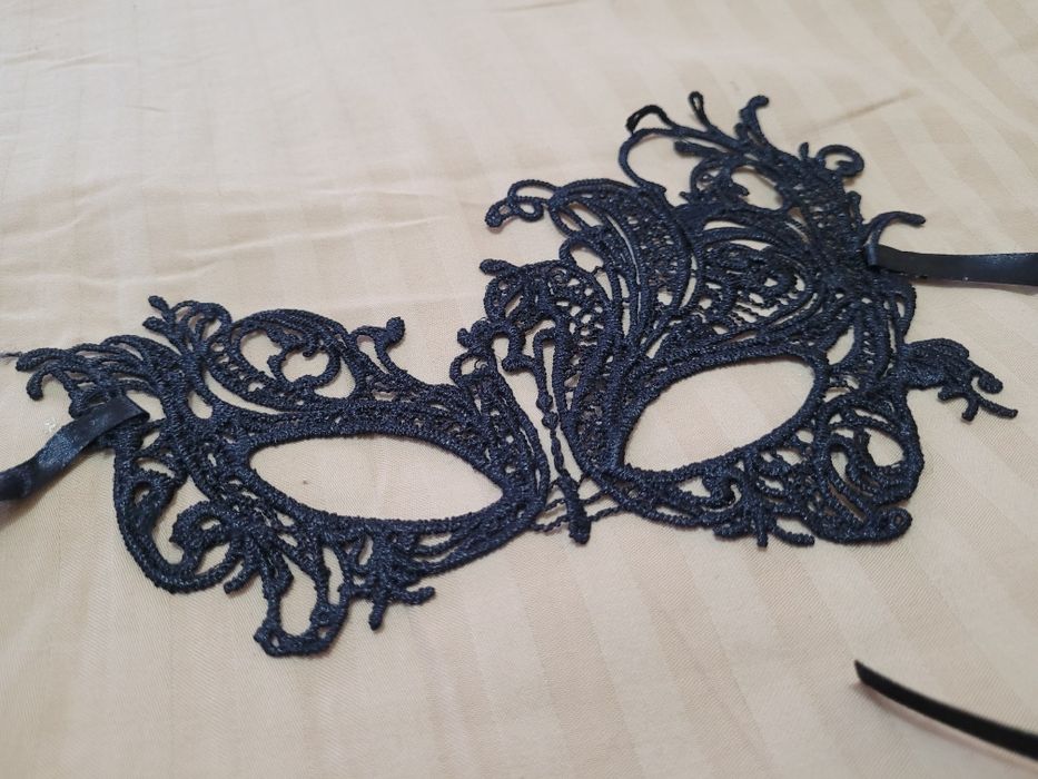 Маски женские карнавальные