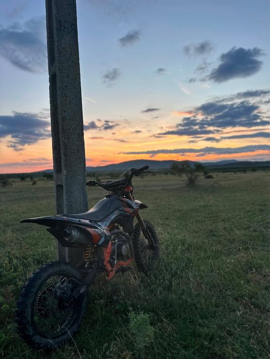 Vand cross 125 cc are cateva  probleme  toba  sport kxd