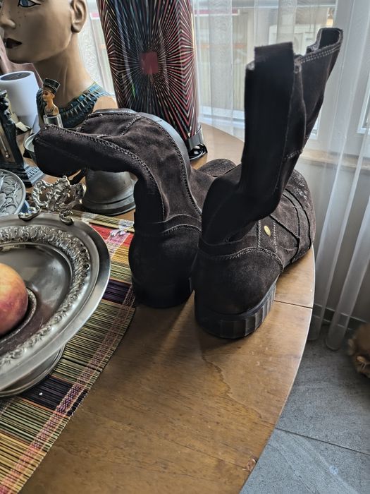 Оригинални американски велурени боти