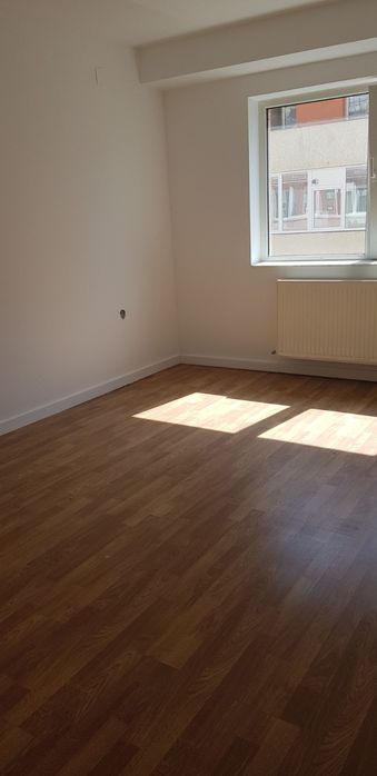 PF vand ap 3 cam Eroilor et 1 Best Residence