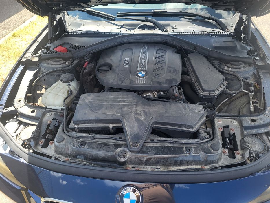 BMW318d 143 cai manuala