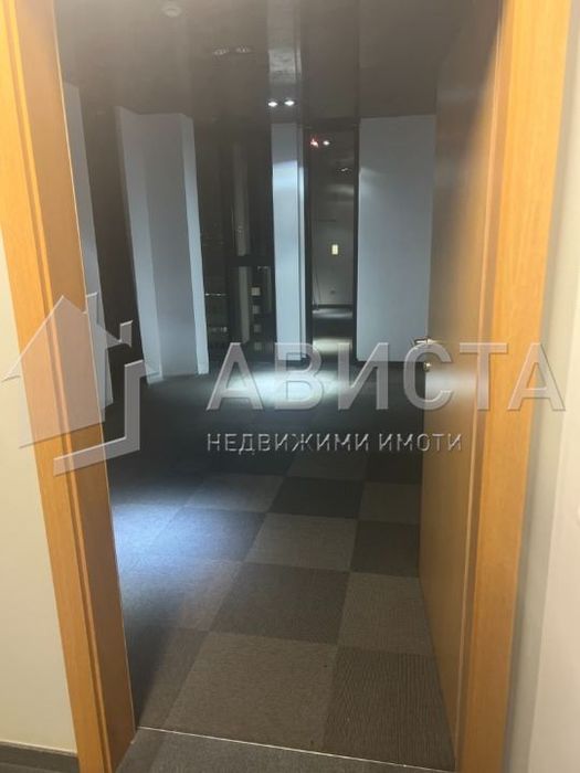 Дава се под наем Офис в София, Зона Б-5 - 39 кв.м за 500 € - Снимка #7
