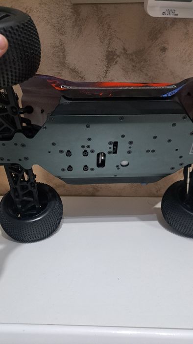 Automodel Nitro Truggy Reely Overheater X – Scara 1:8 – NOU / SIGILAT