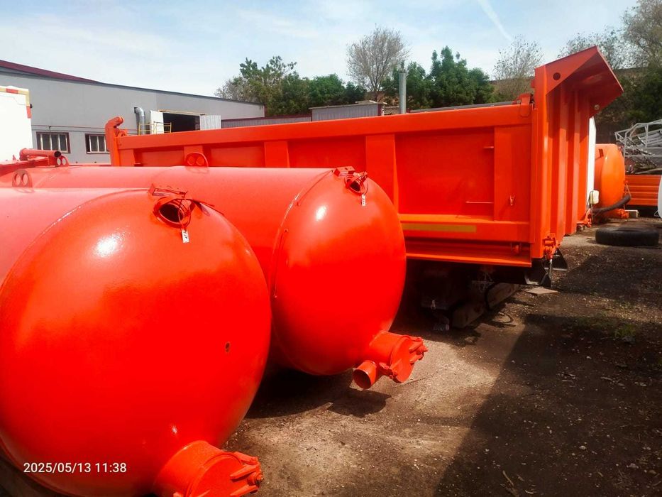 Вакуумные автоцистерны (навесное оборудование)