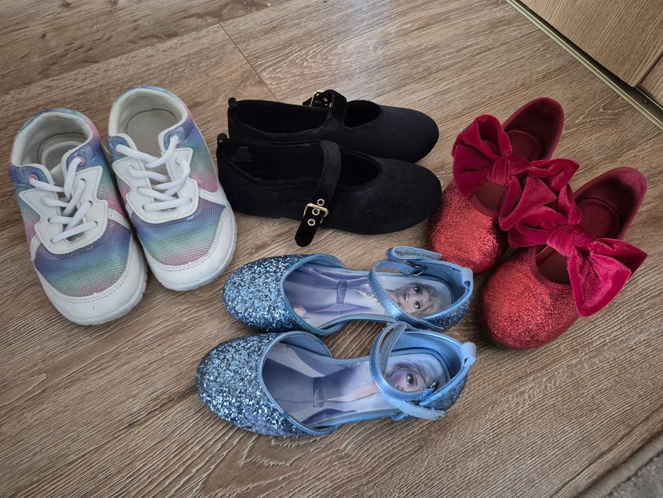 Pantofi eleganti fetite